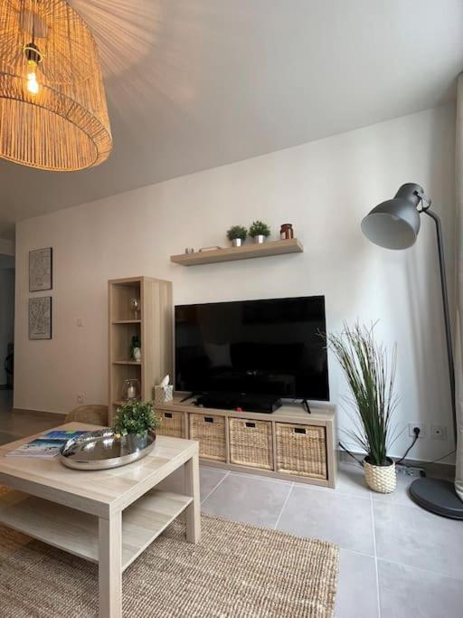 Appartement T2 La Ferte Gaucher A 200M Du Centre Extérieur photo